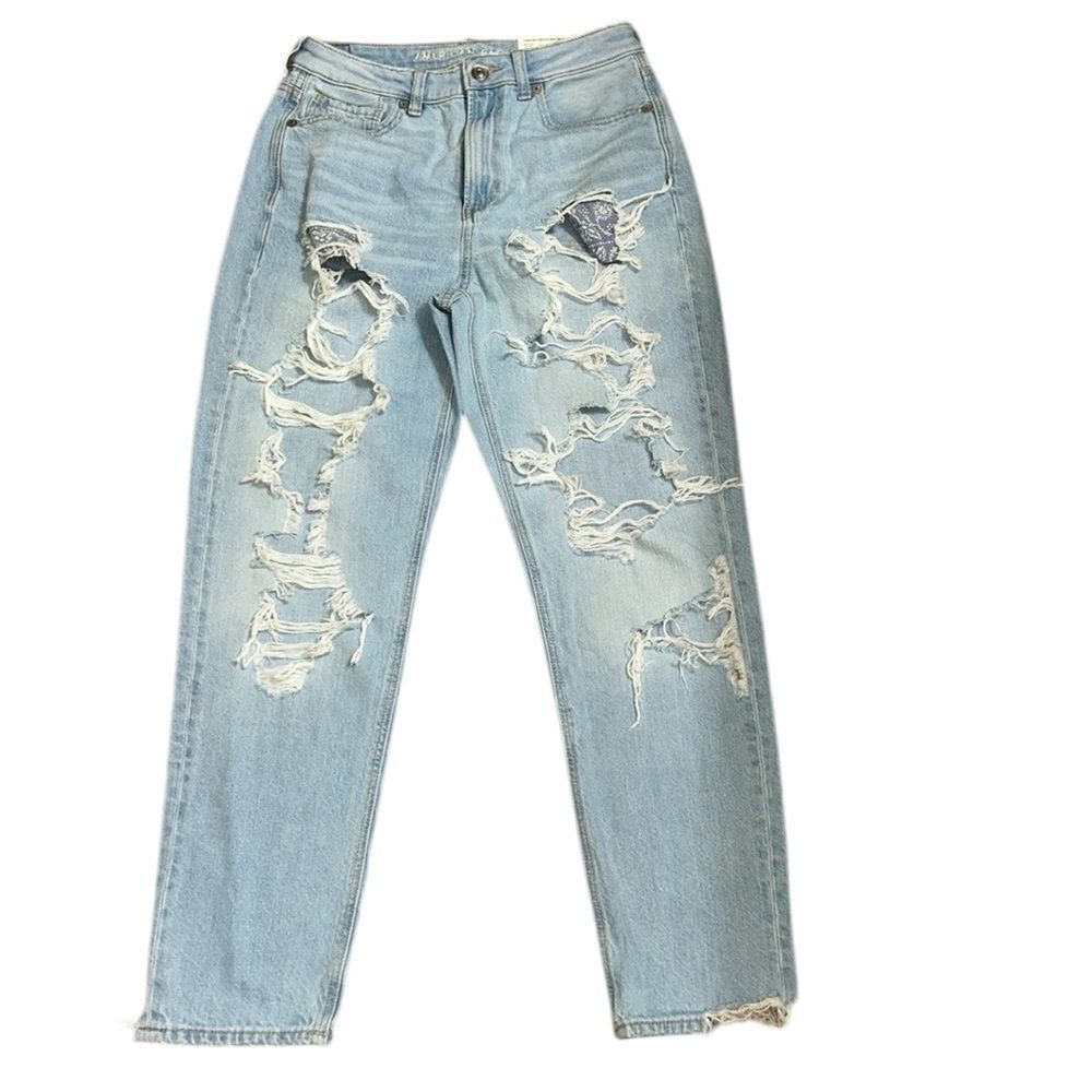 American Eagle Outfitters Mom Blue Mist Distressed Mom Jeans(Size 6Regular)